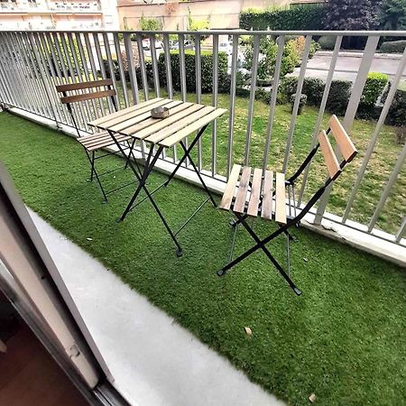 Au Havre Des Sacres - Balcon - Proximite Centre Apartment Reims Bagian luar foto